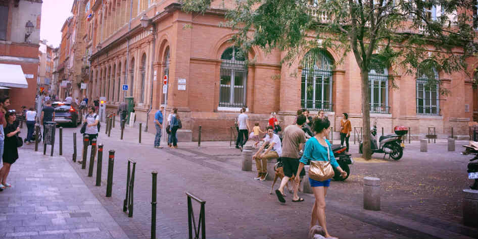 Centre de Toulouse, Place de la Bourse